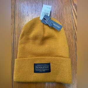 NWT Pendleton Golden Knit Beanie Unisex